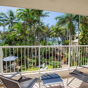 One-Bedroom Apartment Sea View